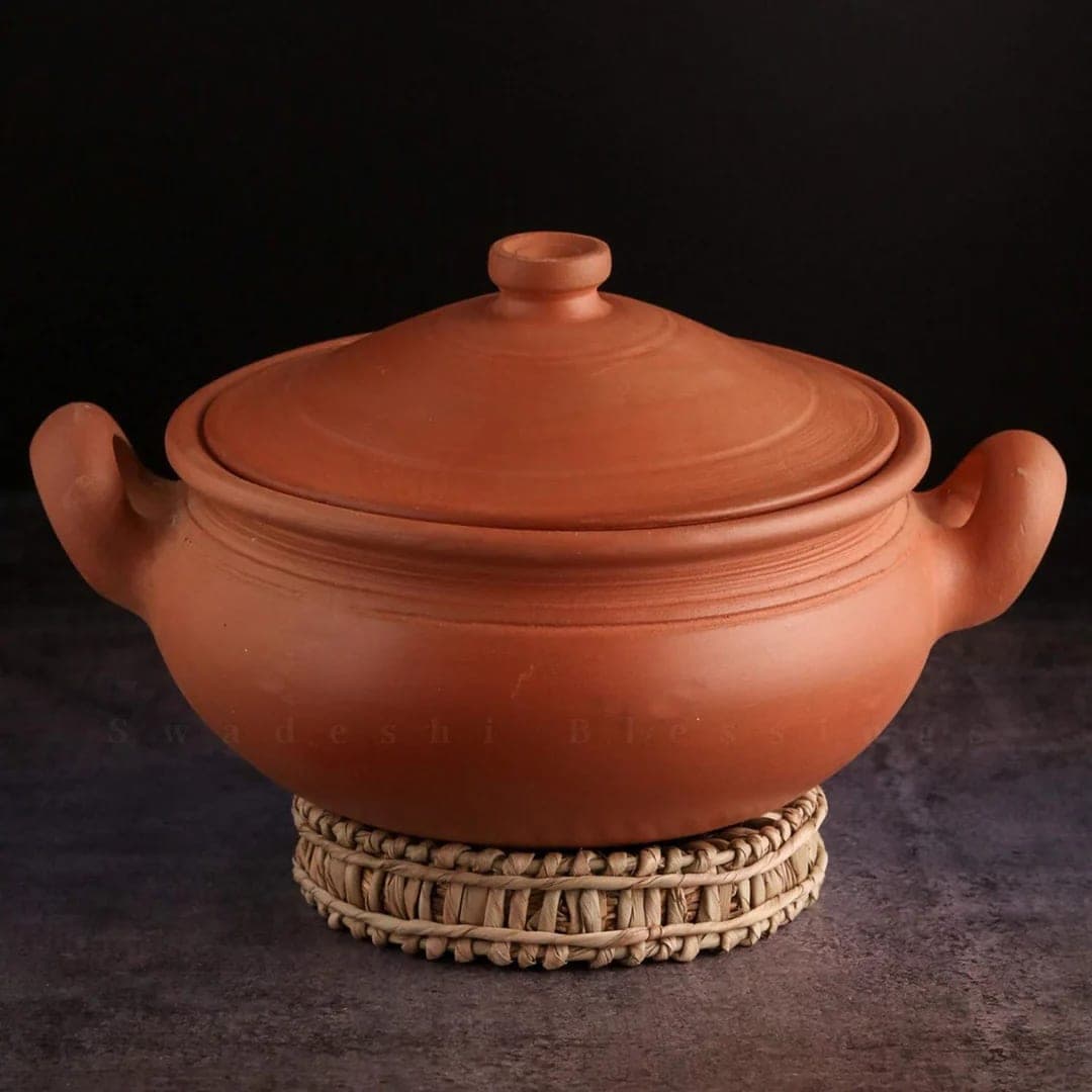 Clay Cooking Pot